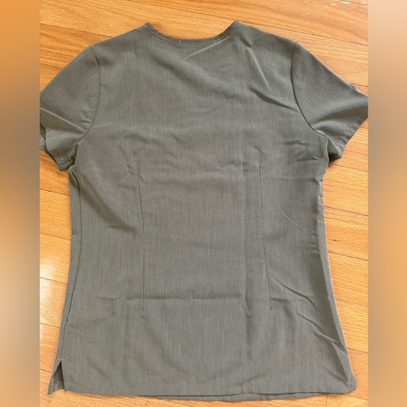 FIGS HEATHERED OLIVE SCRUB SET XS - Picture 3 of 9